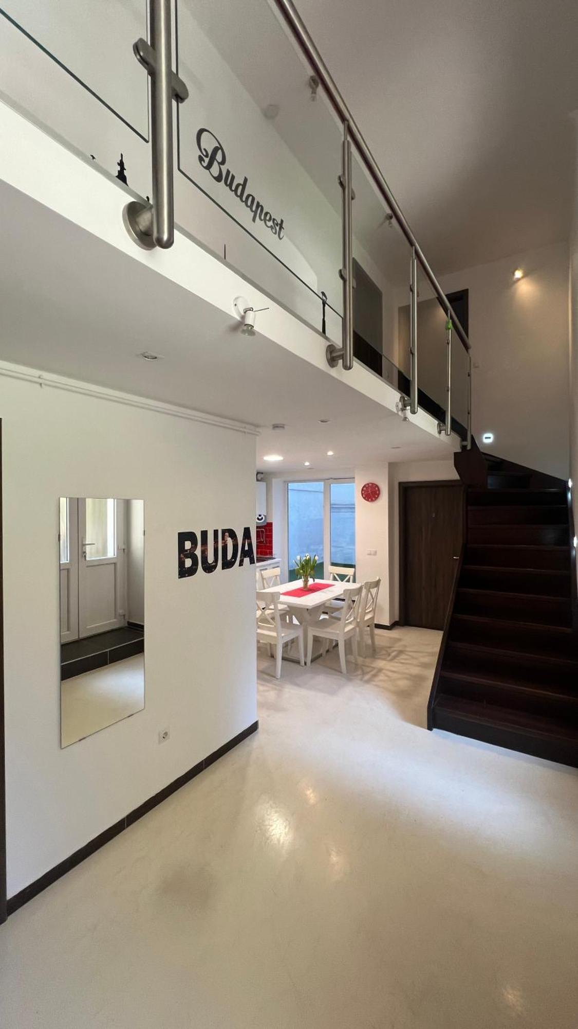 Fancy Home Budapest Exteriör bild